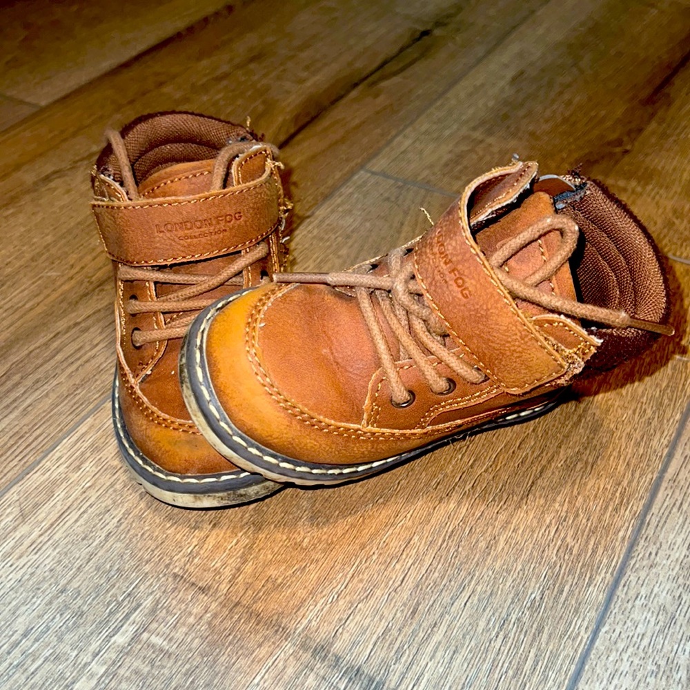 Toddler boots